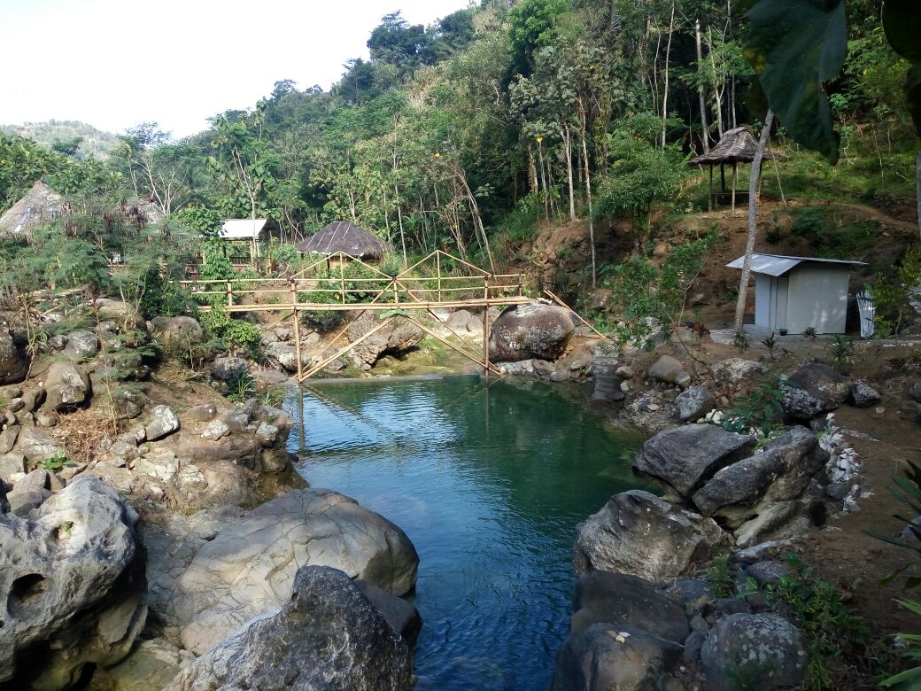 area_jogja's tweet image. Yang baru di Kulon Progo

Wisata alam Watu Bolong Kedung Manding, Pringtali, Girimulyo

Ayo gaes #MampirKulonProgo

Sumber: @watespahpoh