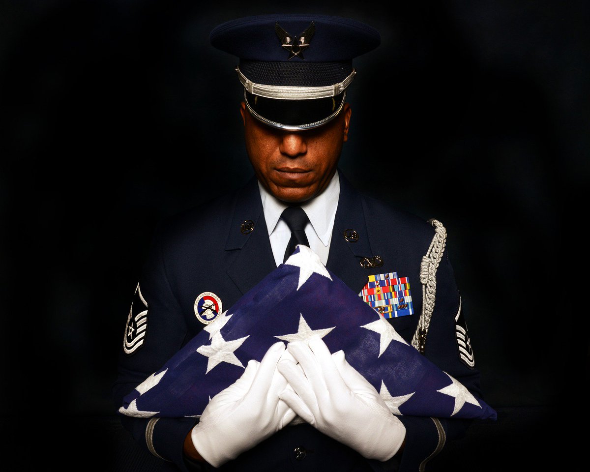 SwayDj702's tweet photo. Thank You #MemorialDay https://t.co/jK2oaxNCEe