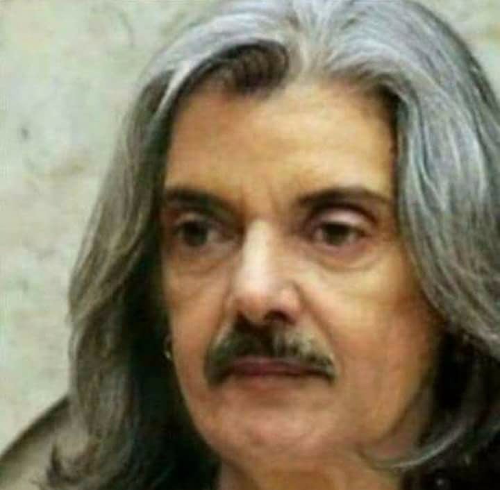 pnolasco2000's tweet image. Já não dá pra disfarçar.