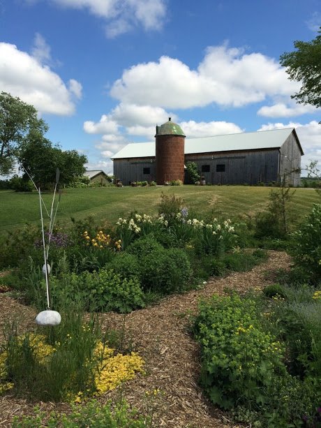 southpondfarms's tweet photo. Are your gardens ready for the season? Join us on Wednesday for our 'Planting &amp; Harvesting' workshop at 10am &amp; then enjoy a tasty #farmtofork lunch. That summer weather is here so come relax at the farm #FoodKN #ExploreKN @kawarthalocal @perfectwknds https://t.co/vHjPWYDURf
