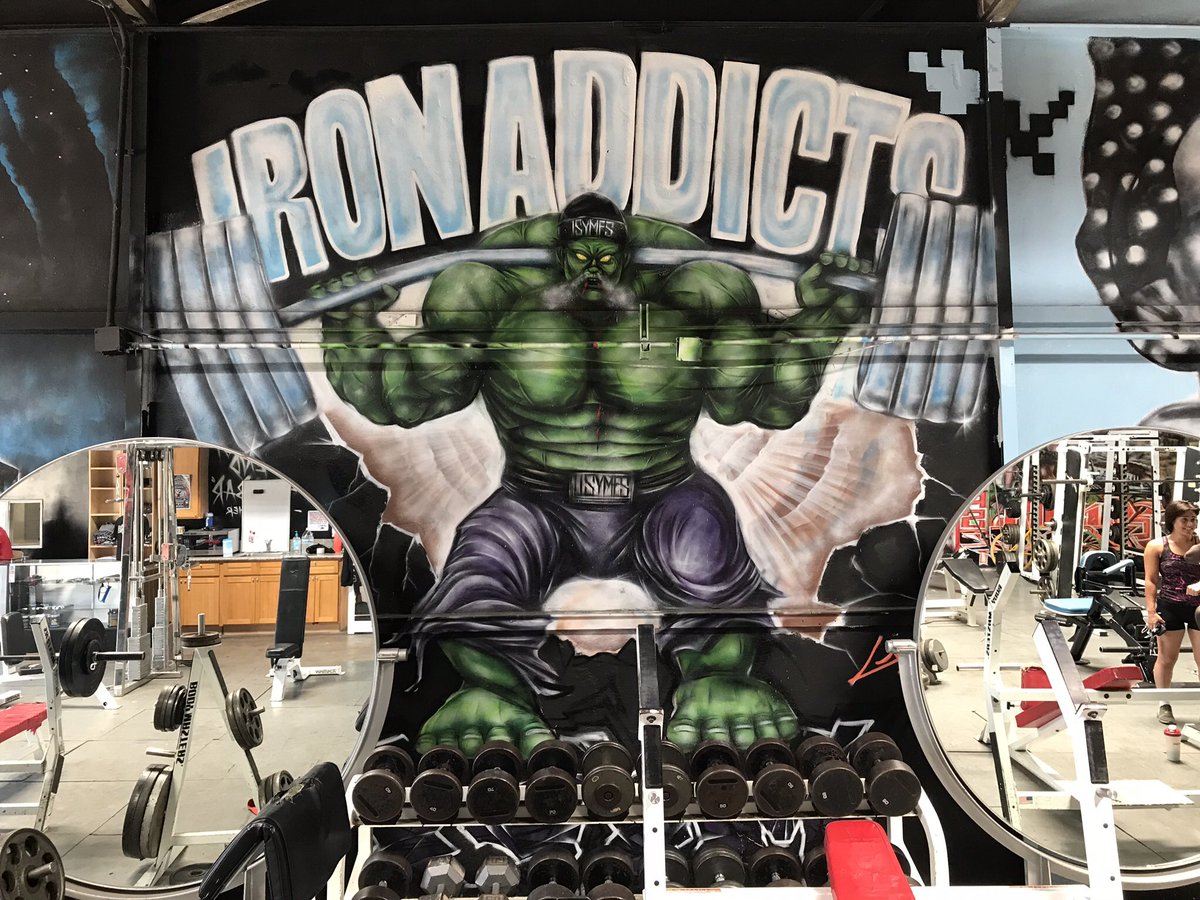 Tacolito24's tweet image. Finally made it down to #IronAddicts gym. Absolutely amazing. Hopefully will get to meet the man himself, @CTFletcherISYMF next time around. Guess my new shirt and wrist bands will have to hold me over for a while! 💪🏼🤙🏼