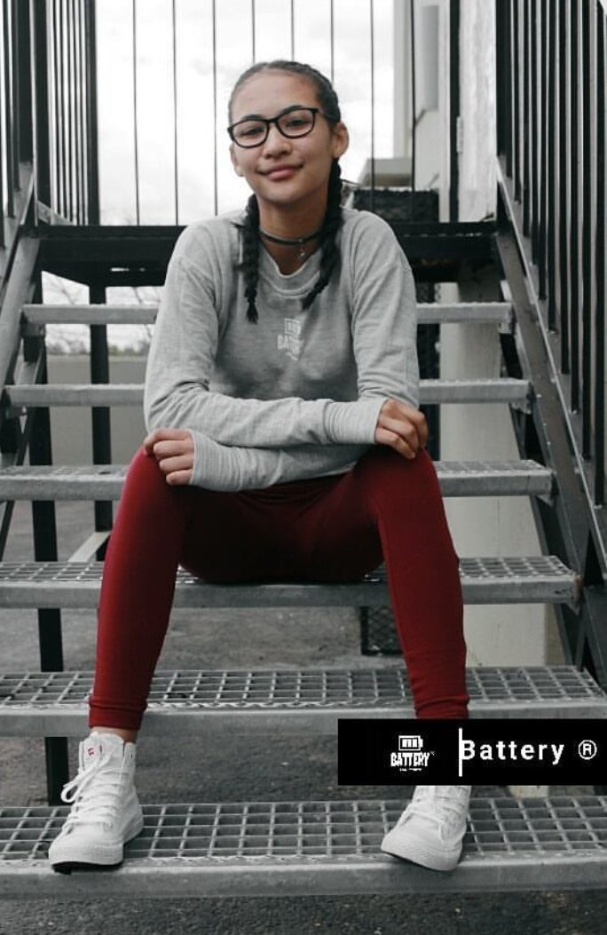 Batterysports's tweet photo. BEAT THE WEATHER THIS WINTER | Take Charge💛 
#officialbattery #takecharge #fitnessphotography #fit #fitspro #fitstyle #fitness #workoutoutfit #athlete #active #style #activewear  #MondayMotivation #fitgirl #batterywomen #batterymen #NBAPlayoffs https://t.co/BOwClBDs5r