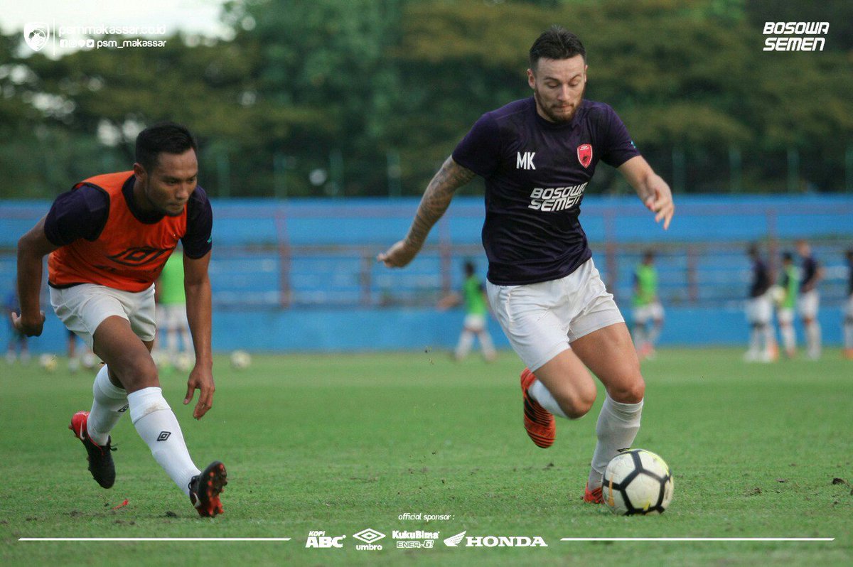 PSMDays's tweet photo. Hari ini (28/5) Juku Eja menggelar latihan di Stadion Mattoangin.

#EwakoPSM 
#psmmakassar https://t.co/iMeti5Iqlo