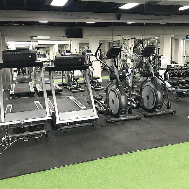 GetFitFitnessAU's tweet photo. #motivation #fit #adelaide #fitness #gymlife #pushpullgrind #grindout #flex #instafitness #gym #trainhard #eatclean #grow #focus #dedication #strength #ripped #swole #fitnessgear #muscle #shredded #squat #bigbench #cardio #sweat #grind #lifestyle #pushpu… https://t.co/VKEsLmWC28 https://t.co/MTYzlw8zHF