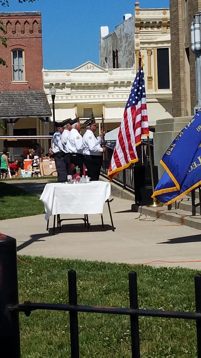 JoniPerry4MO's tweet photo. Let us remember: Memorial Day exists to pay tribute to those who made the ultimate sacrifice - those who were killed in action, missing in action, and/or prisoners of war. Thank you to those who paid the ultimate price for my freedom.  #OnwardAndUpward #Perry4MO #Perry4MOHD3 https://t.co/4gPYfXfLq8