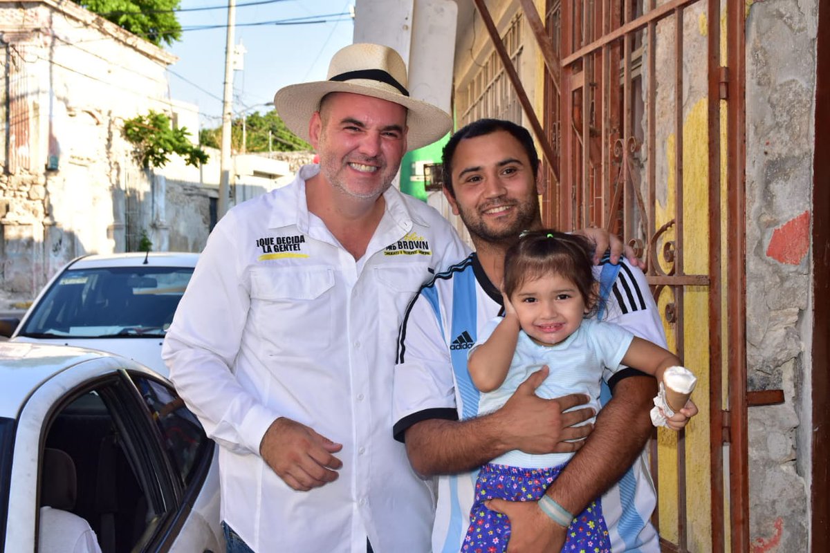 AlexBrownMx's tweet photo. Gracias colonia #cuatrocaminos y barrio de #santaana #QueDecidaLaGente #campeche https://t.co/O1OC8LURIk