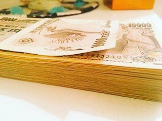 FBdxn's tweet photo. 👉お金欲しい方
👉将来のためにお金を貯めたい方
👉欲しいものを好きなだけ買いたい方

徹底的にサポートし稼ぎ方教えます！
LINE ID ⇨ macchican
#お金 #稼ぎたい #高収入 #学生 #副業がてら https://t.co/8yJclweFTt