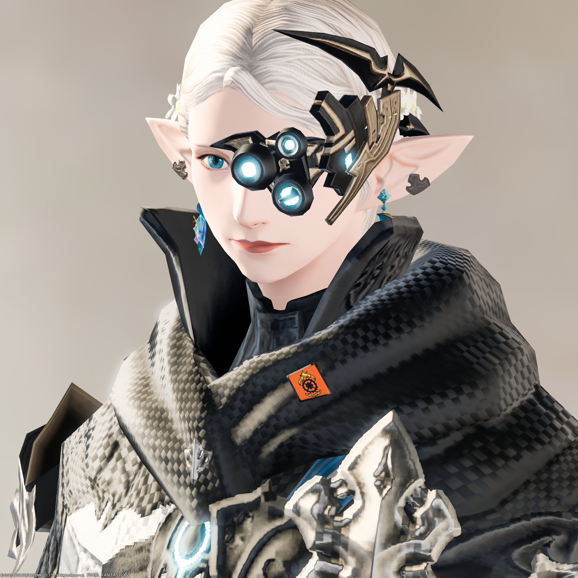Twitter 上的 Chiyo Ff14attire 頭装備もギミック有り レンズ ライト が降りてるとき光って あがってるときは消えてる そしてね 脚装備もひらっと裾があがっててね可愛いんだよね 白に青のベルトがよく映える T Co Nt4jbdnvfe Twitter