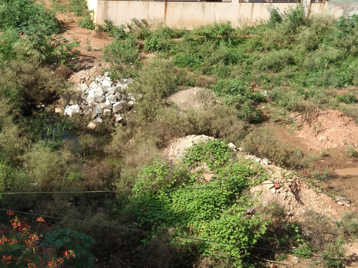 vishnuprasadh07's tweet photo. Hon.@bjparvind, I request ur help on more than a 2yr old request to fix #drains at #tulasilayout #kasavanahalli. Heard Workorder story for 1yr now. Monsoons will make this situation a livinghell.ದಯವಿಟ್ಟು ನಮ್ಮ ಬೇಡಿಕೆಗೆ ಸ್ಪಂದಿಸಿ, ಮೋರಿ ಕೆಲಸವನ್ನು ಮುಗಿಸಿ! https://t.co/IjT8m0S1d9
