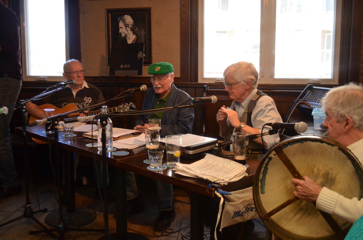 MuldoonatGate's tweet photo. Authentic #Irishmusic @whelansgateTO https://t.co/Kb9d68uyE7
