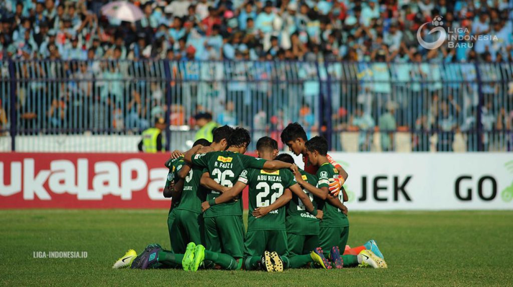 halamanind's tweet photo. Preview Persebaya Vs Persipura - https://t.co/AJ38ojH2G2 https://t.co/O7GyaFbKTS
