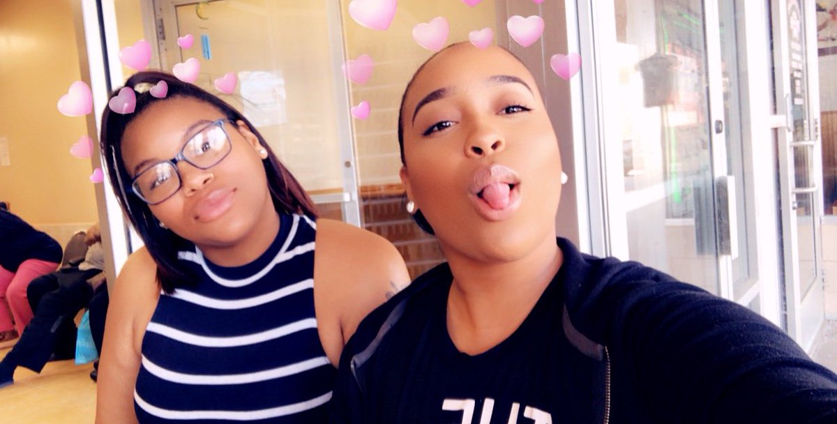 CallMeNychelle's tweet image. let’s welcome my little sister back to Twitter. 💙