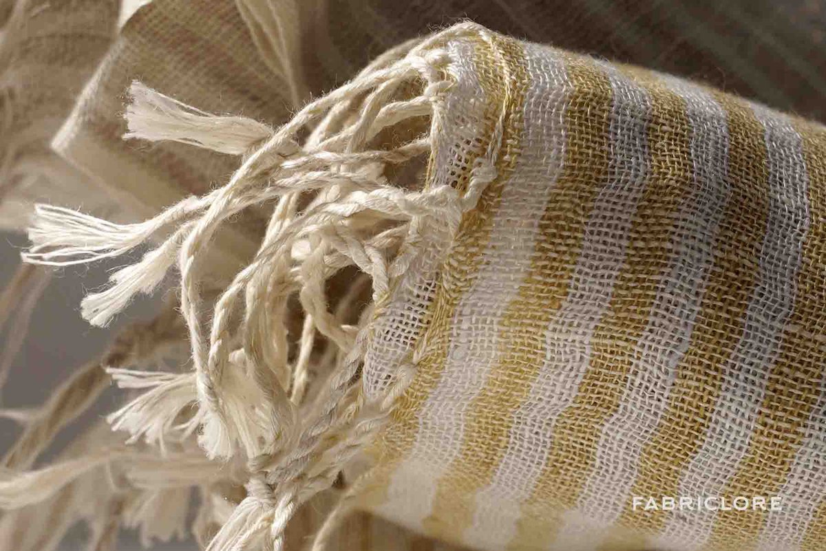 fabriclore's tweet photo. Get street ready with #Fabriclore Striped Stoles Collection, available at https://t.co/7SN7ilmpSa
#NewCollection #MinistryOfTextiles #buynow #shopnow #buyfabricsonline #TuesdayThoughts https://t.co/CTggrgTPQR