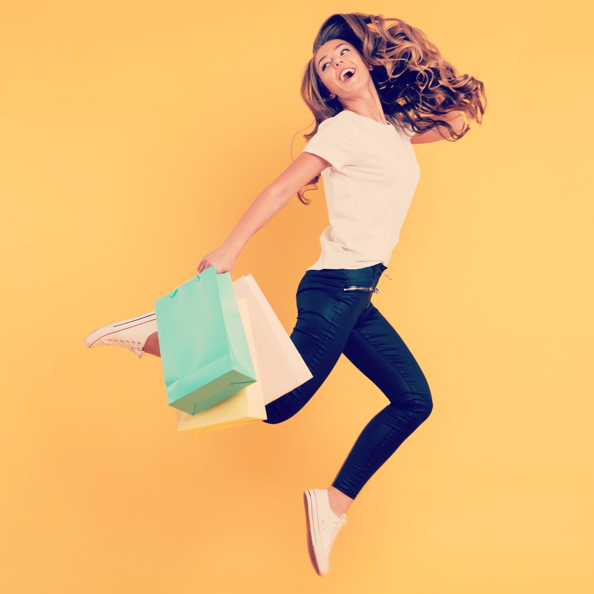 Nieuw! 2 dagen Outlet Shoppen Roermond &amp; Maasmechelen €158,80 voor de 1ste pers &amp; €1 voor de 2e pers #BoshotelVlodrop**** 🛍🛍

Boek-&gt; hervan.be/nl/nederland/o…