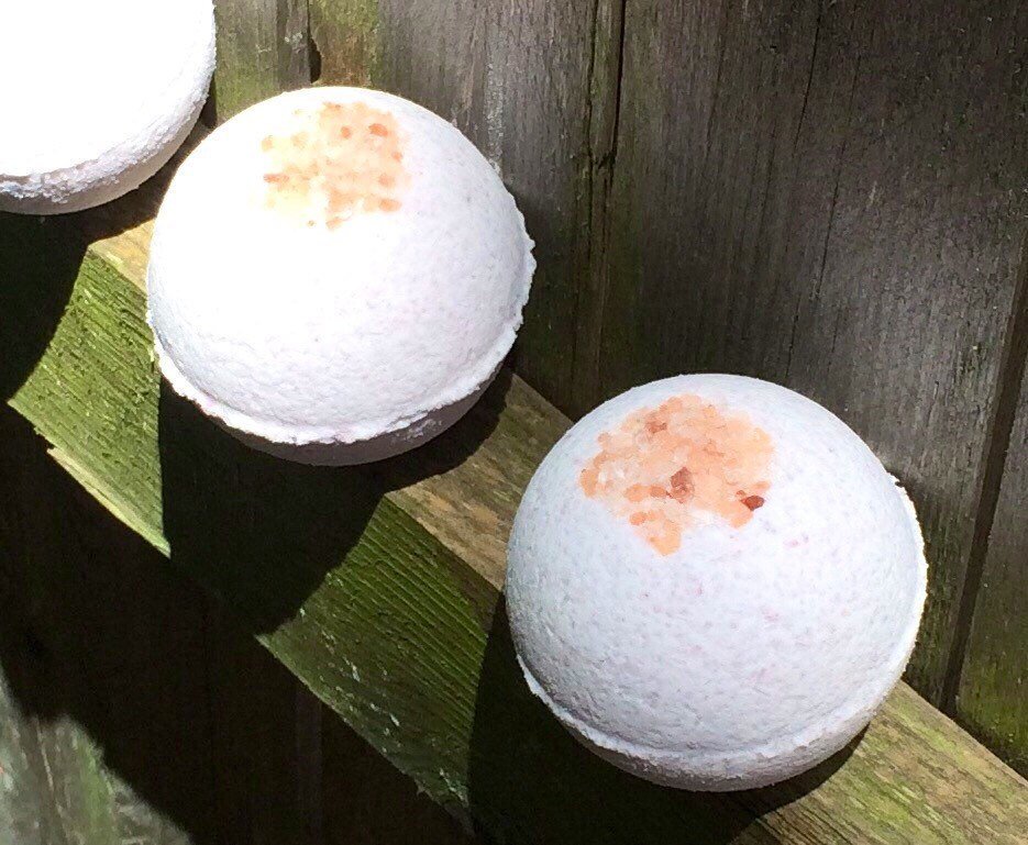 GoodKittyNats's tweet image. Orchid Blossom Bath Bomb with Himalayan Pink Salt 2.5 oz - 3 ounces per etsy.me/2qWdjrv #Skincare #GKN #Handmade #HandcraftedSoap #Bathfizzy #GoodKittyNaturals #Etsy #Bathbomb #Naturalskincare #EtsyShop #FizzingBathBombs