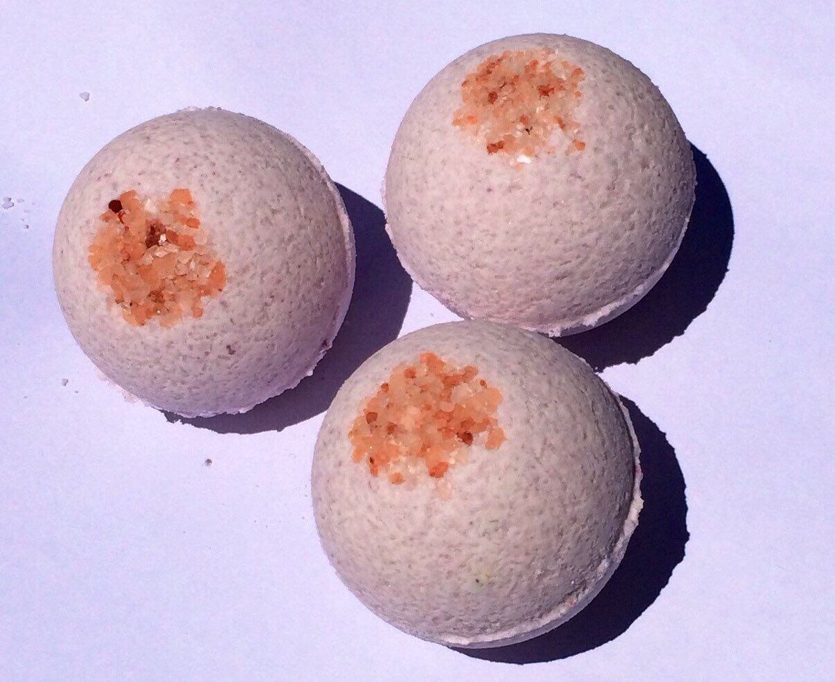 GoodKittyNats's tweet image. Orchid Blossom Bath Bomb with Himalayan Pink Salt 2.5 oz - 3 ounces per etsy.me/2qWdjrv #Skincare #GKN #Handmade #HandcraftedSoap #Bathfizzy #GoodKittyNaturals #Etsy #Bathbomb #Naturalskincare #EtsyShop #FizzingBathBombs
