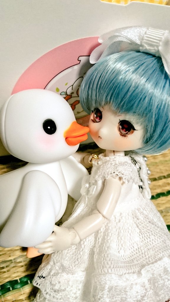 ticopo02's tweet photo. このは「梅ちゃんっ！！💕💕😚」
梅之助「だ、誰ですか💦💦いきなり💦」
このは「シクシクこのはの事、嫌い？😢💦」
梅之助「お、お嬢さん！そんなに泣かないで！ちょっとビックリしただけですから！💦」
このは「じゃあ、このはとずっといっしょにいよ💕💕」
このはに一目惚れされた梅之助でした✨ https://t.co/Bg8UZD9O9o
