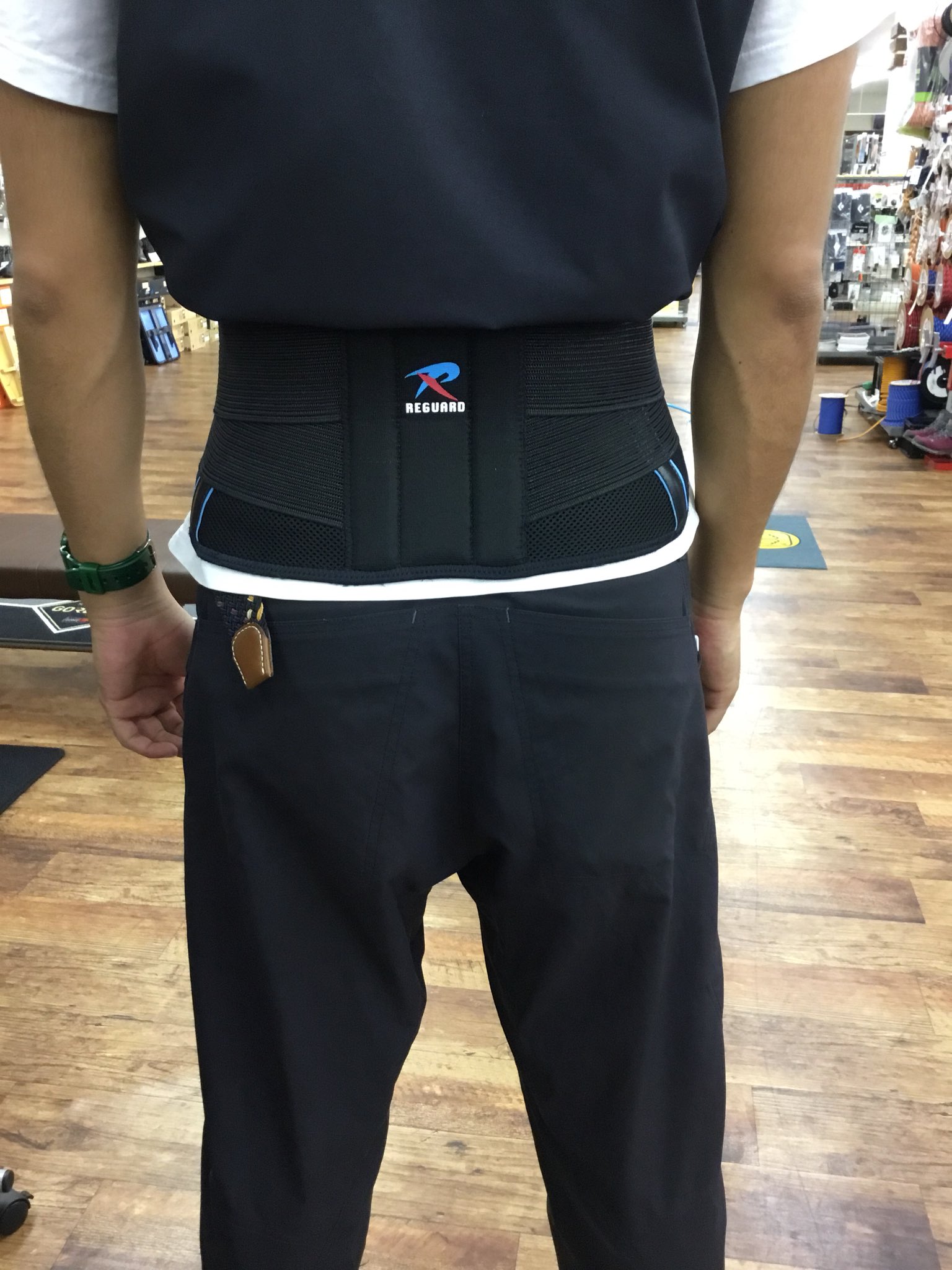 と組む 有名 夜の動物園 リガード 腰 サポーター Rurudo Jp