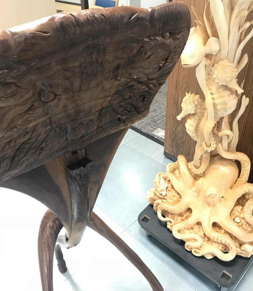LukeHughesCo's tweet photo. The Master Carvers' magnificent music stands have begun to arrive, as we set up @patronandmaker exhibition in honour of #ThomasChippendale, opening Fri 8 June.
Learn more https://t.co/l7J1Gqzgb4
#PatronandMaker #LFA2018 #chippendale300 #mastercarvers @lennoxcato @dkt_artworks https://t.co/fCubgb8IZ6
