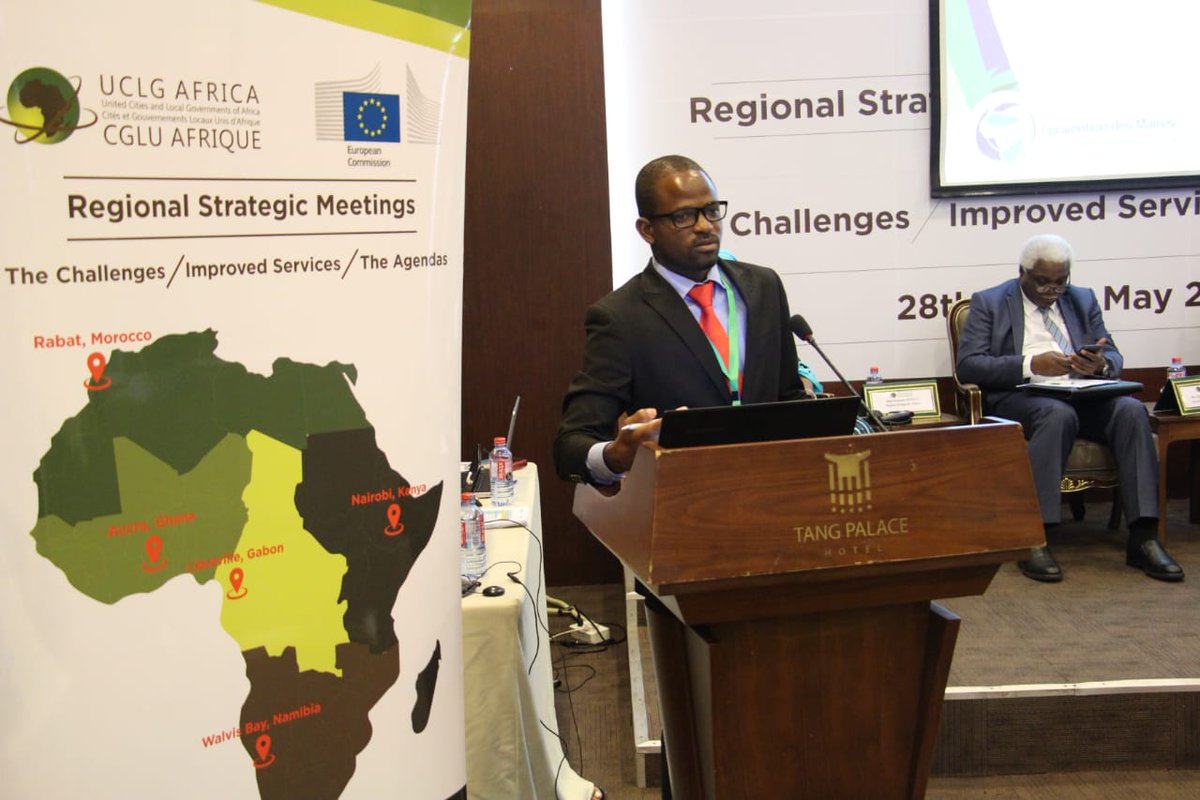 CoMOSSAfrica's tweet image. @Tchalgaf presenting the #CoMOSSA initiative during #CGLUA  4th Regional Strategic Meeting for West Africa in @AccraMetropolis . #LocalAfrica #Listen2cities #Mayors4Climate #Covenant #PCET