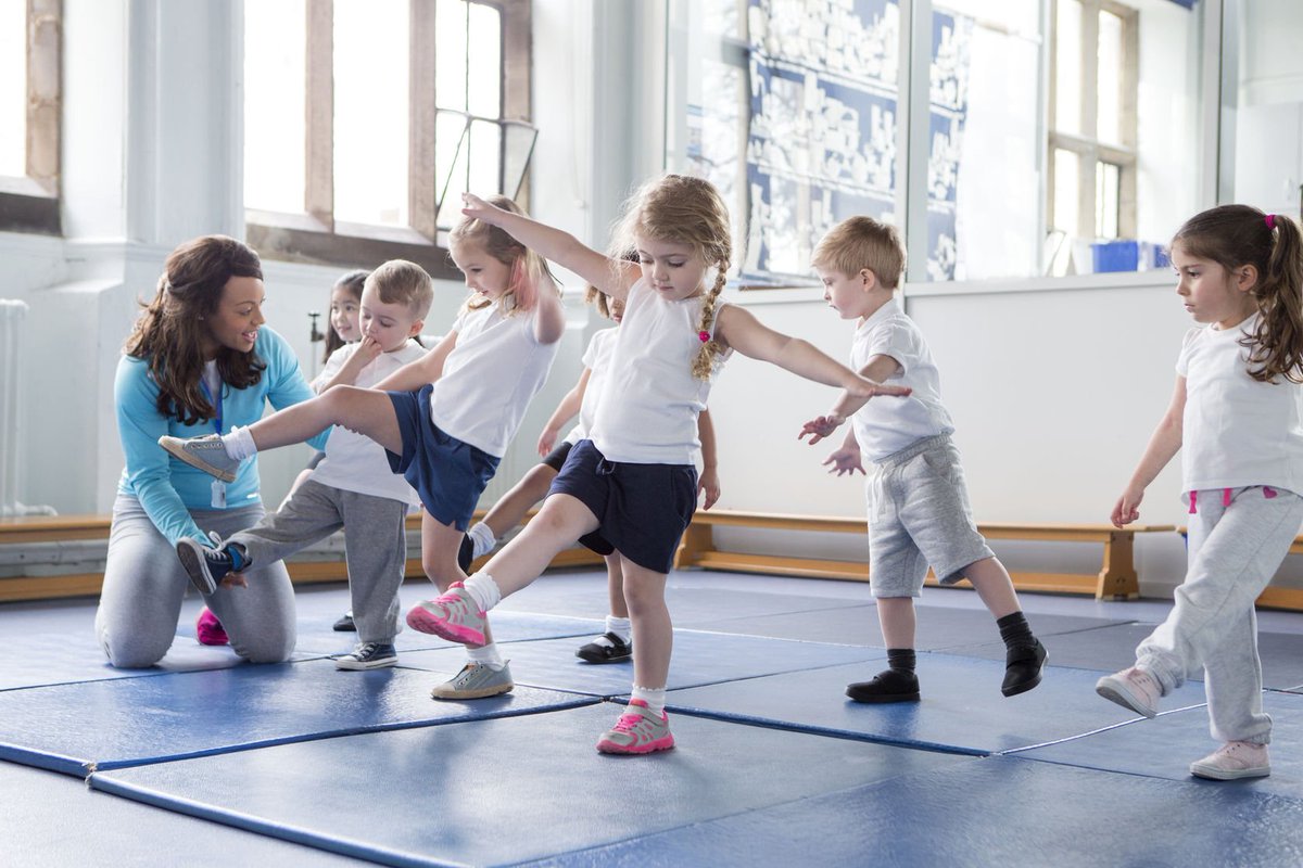 FS_SportsDev's tweet photo. If you want to book onto our Parent &amp; Toddler Physical Activity sessions, call us on 01482 974260 or just turn up on the day! #unique #activities #under5 @usmumshull https://t.co/491Z062xDq https://t.co/2uGHr8FPhn