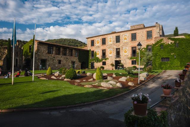 rfegolf (@rfegolf) on Twitter photo Abierta la inscripción del Gran Premio de España Senior de Mayores de 60 y 70 años Masculino, que se juega en el <a href="/GolfVallromanes/">CG Vallromanes</a> los días 14 y 15 de julio. ¡Todos bienvenidos! rfegolf.es/CompetenciaPag… Abierta la inscripción del Gran Premio de España Senior de Mayores de 60 y 70 años Masculino, que se juega en el <a href="/GolfVallromanes/">CG Vallromanes</a> los días 14 y 15 de julio. ¡Todos bienvenidos! rfegolf.es/CompetenciaPag…