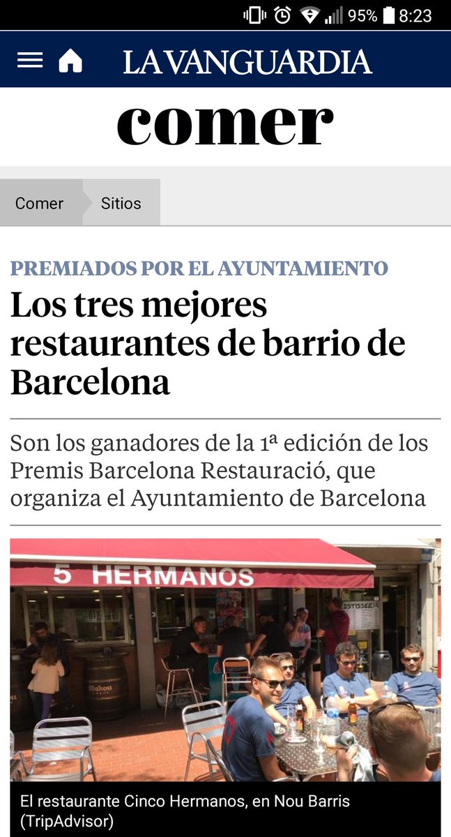 CECanyelles's tweet photo. Quisiéramos felicitar al patrocinador de nuestro 1er equipo en esta temporada, que fueron premiados por el @bcn_ajuntament Felicidades #5Hermanos!! https://t.co/YZMamowEB6