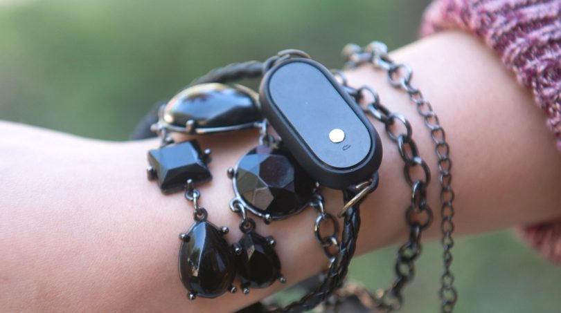 matcarlier's tweet photo. zGlue – Une plateforme pour créer vos propres wearables
https://t.co/D7HWedmApI
#zGlue #zOrigin #IoT #IdO #wearable https://t.co/wRkhQ66DHc