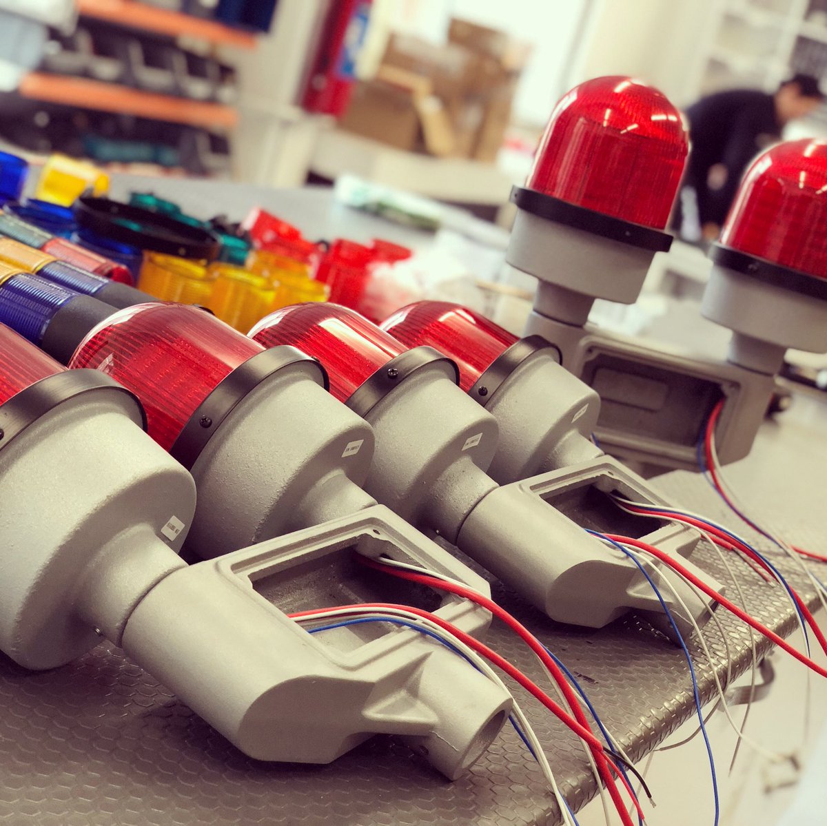 sinyalteknik's tweet photo. #mucco #sinyalteknik 🇹🇷 #madeinturkey #aircraft #warninglight #warninglights #warninglamp #warninglamps #ucakikazlambası #uçakikazlambası #yerliüretim #türkmalı #ikazlambası #www.ikazlambasi.com #www.mucco.com.tr https://t.co/OW0uAbQrIe