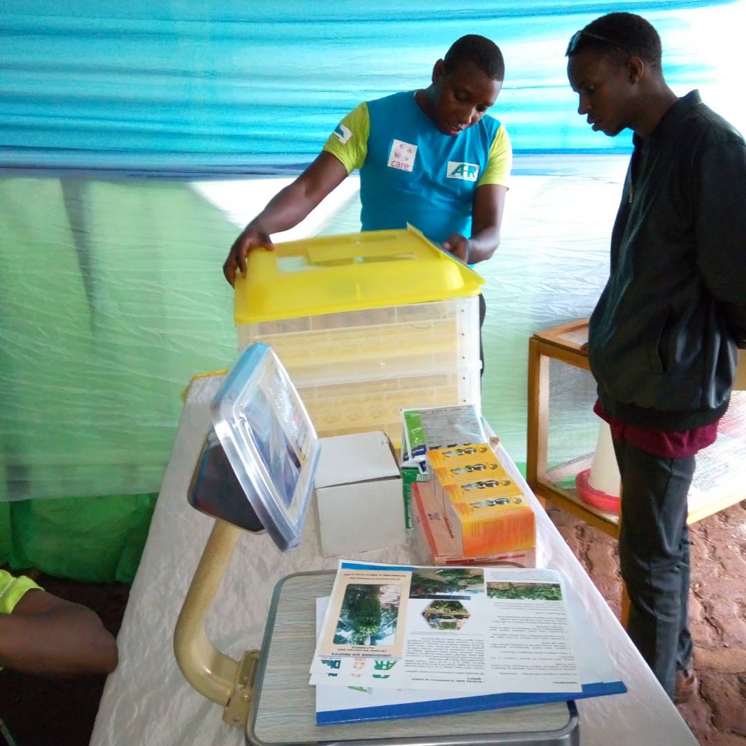 Duhamic1's tweet photo. During a 3 days @KayonzaDistrict Open Day, the Community, #JADF and the leadership appreciated the achievements of @Duhamic1 through #PROFIFA project funded by @AFRwanda that is being implemented in partnership w/ @careinrwanda https://t.co/0yhxfeSjKe