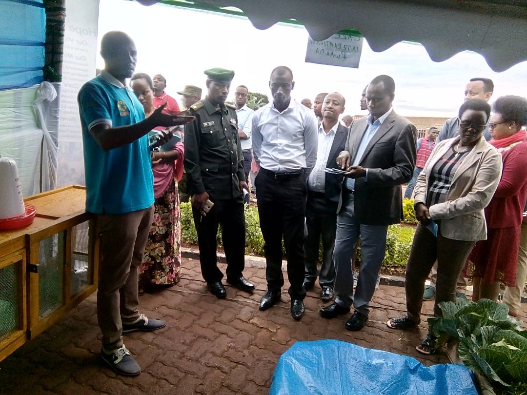Duhamic1's tweet photo. During a 3 days @KayonzaDistrict Open Day, the Community, #JADF and the leadership appreciated the achievements of @Duhamic1 through #PROFIFA project funded by @AFRwanda that is being implemented in partnership w/ @careinrwanda https://t.co/0yhxfeSjKe