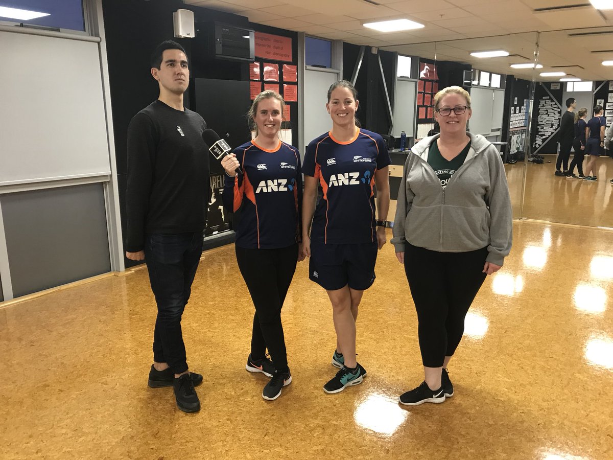 Final prep done for the tour! <a href="/WHITE_FERNS/">WHITE FERNS</a> <a href="/AnnaPeterson06/">Anna Peterson</a> #irishjig #sorecalves #luckoftheirish