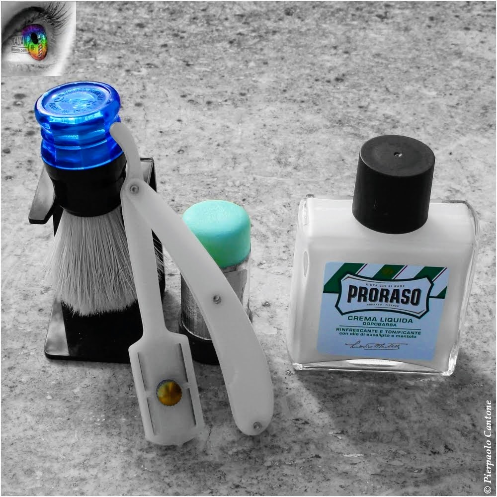 CantoneP's tweet photo. #SOTD 20180529 "Ormone Semplice"
by #IschiaPP @ #ilRasoio
#ShavingBrush #ShavingSoap #StraightRazor #Shavette #Blade #AfterShave
#ShaveOfTheDay #WetShaving #ItalianWetShavers #ShaveLikeaMan
#PhotoOfTheDay #BlackAndWhitePhotography #ColorSplashEffect #StillLifePhotography https://t.co/imLgksDwgr