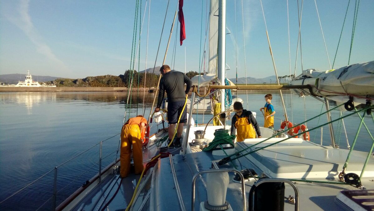 cargilfield's tweet photo. A glorious morning on board Ocean Spirit, the yacht of @gordonstoun, for #adventures on the west coast! Have fun! #challenge #teamwork #cargilfield #broaderexperiencesbroaderminds #plusetenvous https://t.co/jOWkRcQ2Ov