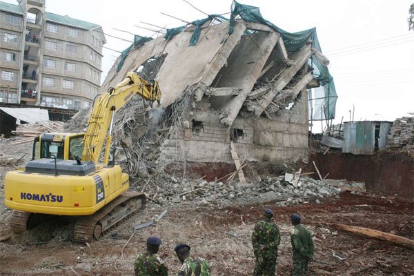 Five-storey building collapses in Ruaka bit.ly/2IW2LBC