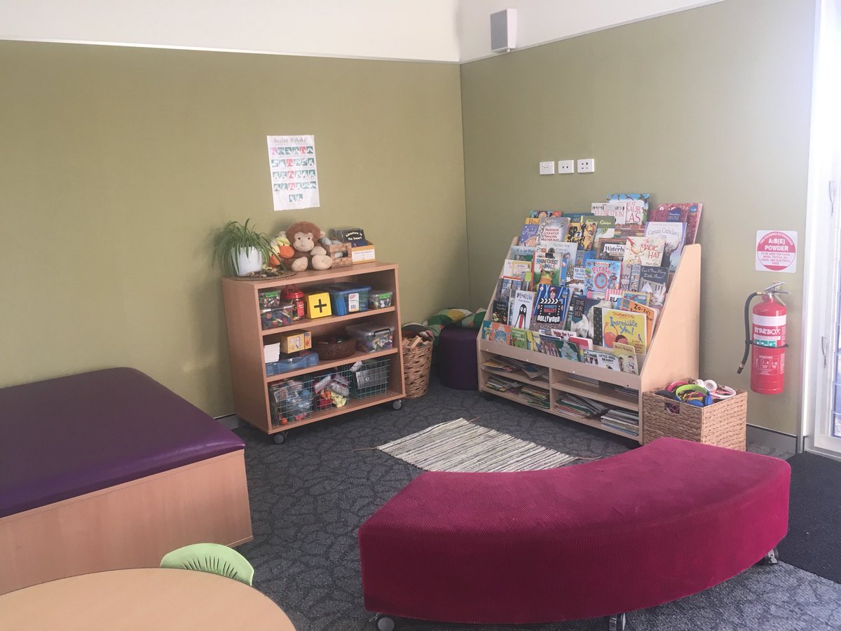 year1wattle2018's tweet photo. Great first day in our new classroom! https://t.co/EXiCpzRwU1