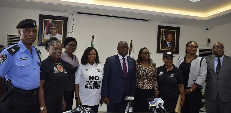 nijikazeem's tweet photo. At a DSVRT Press Briefing to address the case of alleged murder of Mr. Symhorosa Otike Odibo and the increasing cases of domestic violence https://t.co/NsnOuag3dW