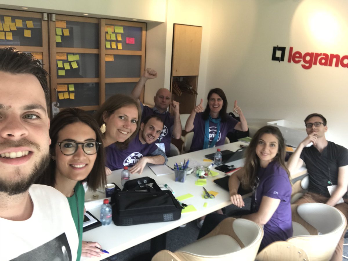 airjborn13's tweet photo. Team number 3 is ready to shake the bank !!! Magic button coming soon ⭐️ #sprinth4i https://t.co/66eLZgV9wh