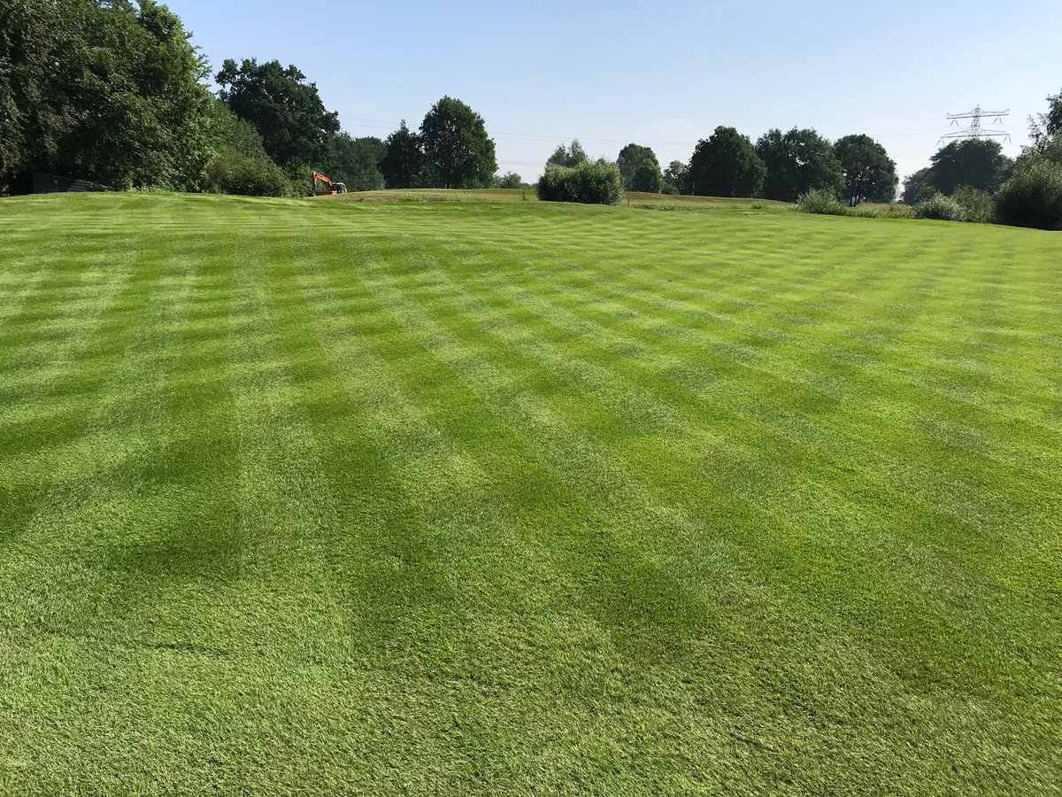Jol Golf Design (@jolgolfdesign) on Twitter photo Nieuwe green Anderstein Hole1 A Valleibaan voor het eerst gemaaid! #kannietwachten om deze te spelen! <a href="/DeRidderBV/">De Ridder B.V.</a> #anderstein #golf #club #golfarchitect #golfdesign Nieuwe green Anderstein Hole1 A Valleibaan voor het eerst gemaaid! #kannietwachten om deze te spelen! <a href="/DeRidderBV/">De Ridder B.V.</a> #anderstein #golf #club #golfarchitect #golfdesign