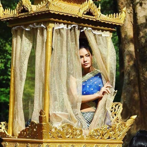 polyplusjadhai's tweet image. #MUT2018 แอบมองเธออยู่นะจ๊ะ แต่เธอไม่รู้บ้างเลย แอบส่งใจให้นิดๆ cr. #สาปกระสือ @namtanlitaa