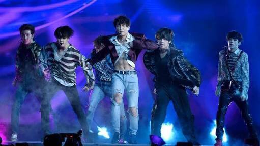 mf4fASokIwVRcEq's tweet photo. 📍03line
📍岐阜army
📍ホソ��寄りのallペン
📍DMとフォロバは秒
#armyさんと猛烈に絡みたいのでRTしてくれた方フォローします 
#ARMYさんと繋がりたい 
#韓国好きな人と繋がりたい https://t.co/KFo2cFfFb6
