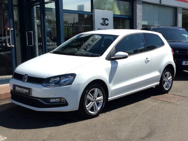 JohnClarkSelect's tweet photo. Looking for something nearly new? Have you seen this #17plate #Volkswagen #Polo TSI Match Edition for only £11,350? With under 5k miles, this car is packed with statement features such as a 6 speaker sound system, chrome trim and parking sensors. 

 https://t.co/Kfdam0DPYp https://t.co/MDQ80IfX8D