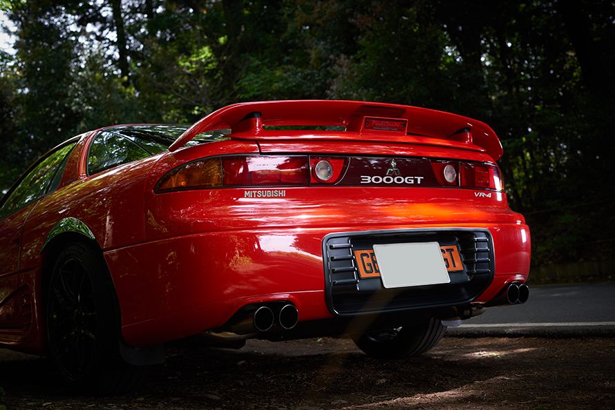 gazoo_news's tweet photo. 【地球12周分！48万Kmを走破した #三菱 #GTO】
「日本で最多走行距離のGTOかも？」というオーナーの愛車は、27年前に新車で手に入れた初期型。3L V6ツインターボを搭載し、4輪駆動で強烈なパワー（280ps/42.5kgm）を発揮。NSXを上回る超ワイドなボディもインパクト大でした⇒https://t.co/9i0hI52cj7 https://t.co/hweYz8fpLw
