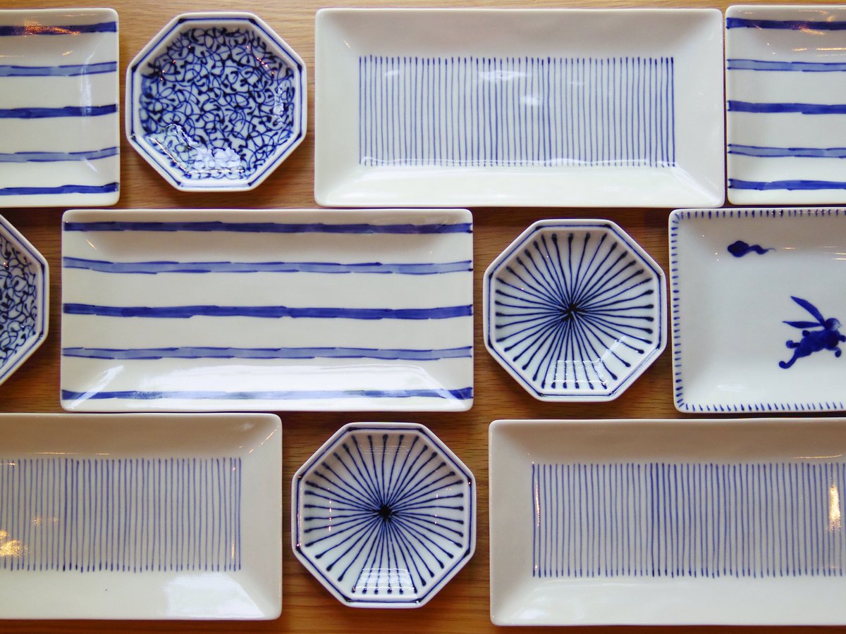 Miageru V Twitter 新商品 手描きの線を 並べて楽しむ お刺身 焼き魚など 魚料理との相性が良い長角皿です 主張しすぎない呉須の線 いい味出してます Miageru 器 青森 有田焼 波佐見焼