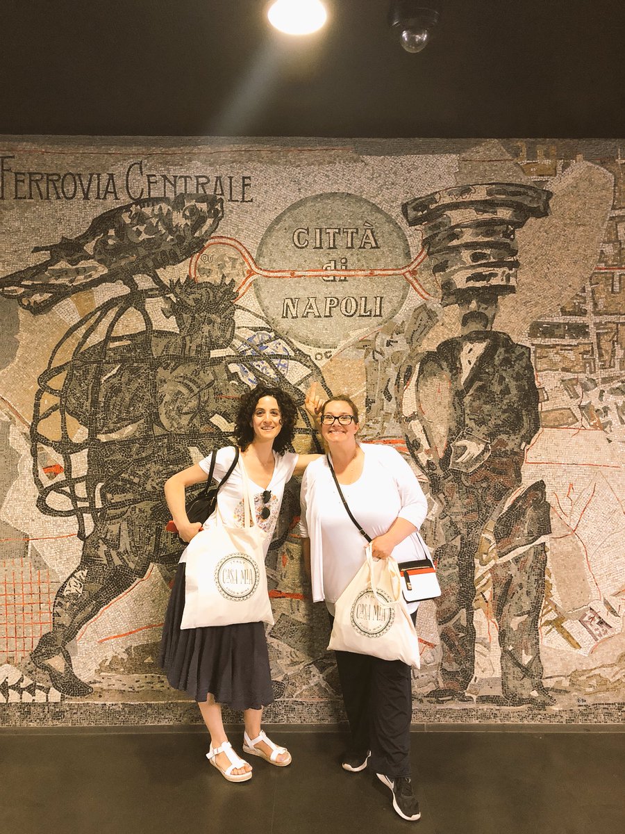girlinflorence's tweet image. Spending the day in #Napoli getting a taste tour from the fine folks of @CasaMia_Italy showing us representative and characteristic neighborhoods as we face dive into the best locally all delicacies. #naplesisCasaMia #casamia_italy
