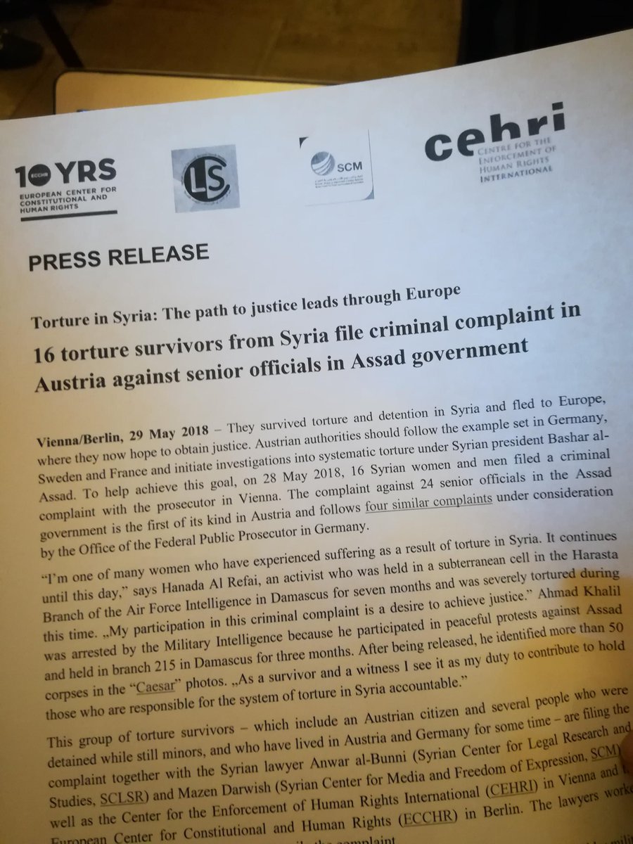ECCHRBerlin's tweet photo. #UniversalJurisdiction: 16 survivors w/ @anwaralbounni @mazenadarwish3 @ECCHRBerlin & #CEHRI filed criminal complaint in Vienna #UJ. First complaint of this art in #Austria follows our legal interventions in #Germany https://t.co/ySFhBWwU8k