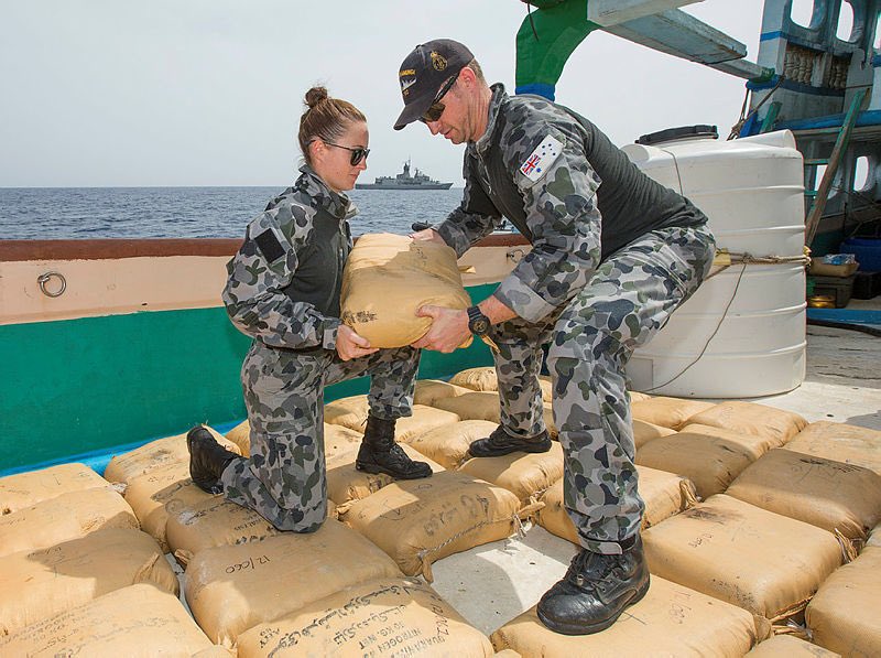 #HMASWarramunga has done it again - 2 hauls in 2 days, totalling AUD$315 m of illegal narcotics. Since November 2017, the ship has stopped around $1.8 billion flowing to terrorist funding