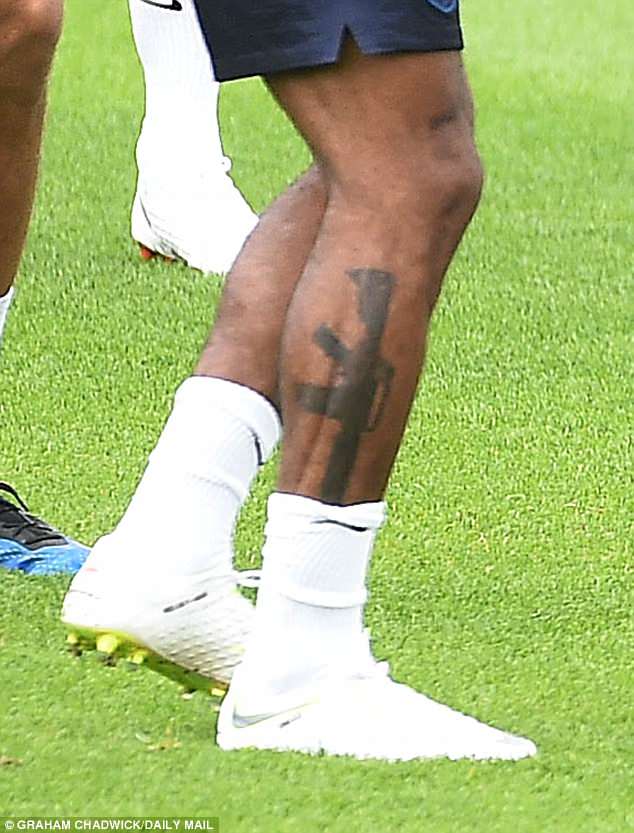Raheem Sterling news: Paul Ince backs Manchester City star to deal with  tattoo controversy | Goal.com India