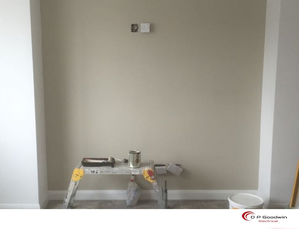 DPGoodwinelec's tweet image. What a great bank holiday weekend, straight back to work this morning ! All electrical work undertaken for commercial and residential projects . Call us now for a free quote on 01323 301 070 - Email - info@dpgoodwinelectrical.co.uk 
#Electrician #Kitchens #Rewires