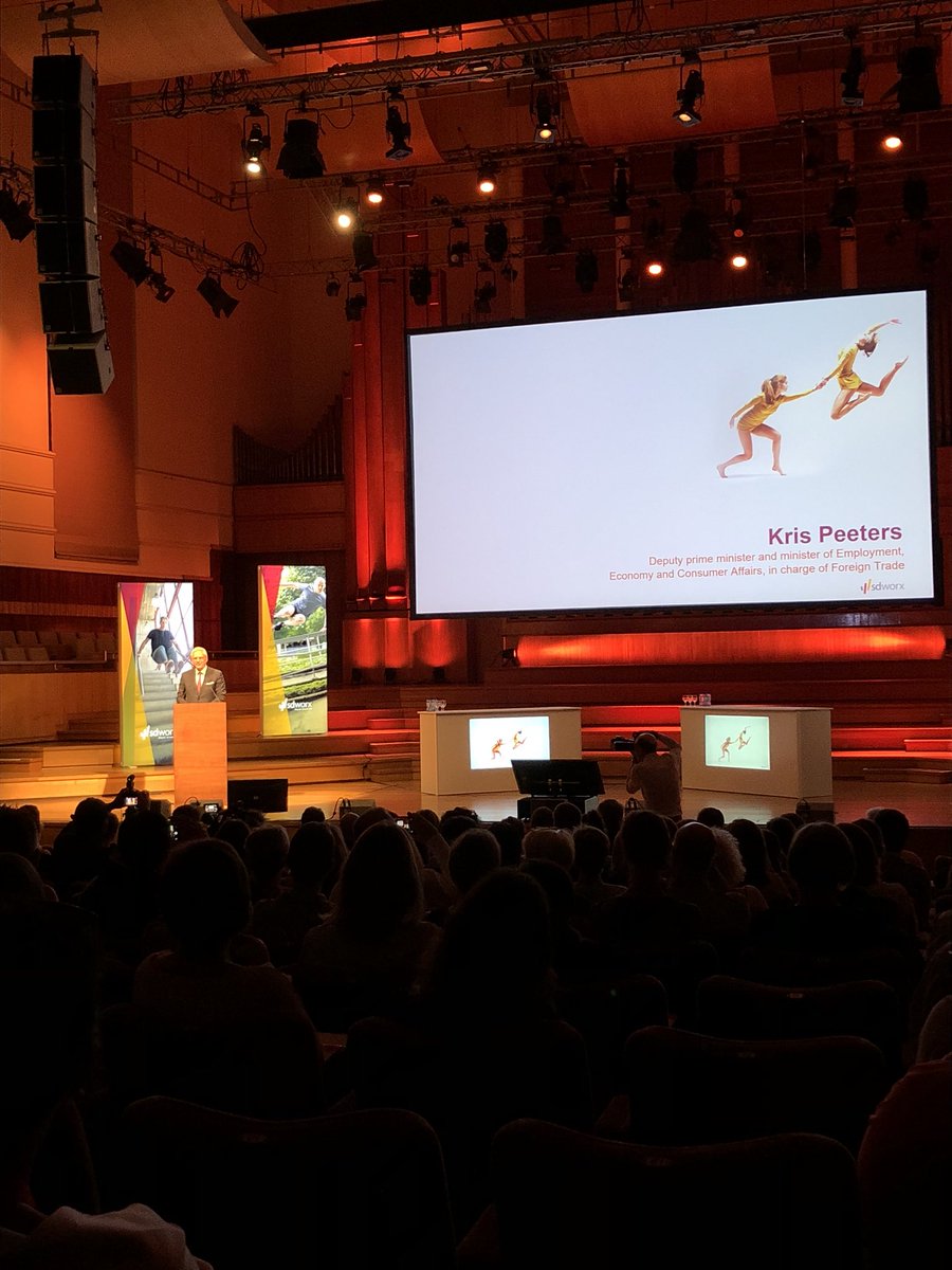 SDWorxBelgie's tweet photo. Minister van werk, @peeters_kris1 over #flexibiliteit op de arbeidsmarkt. #FutureOfCollaboration #Flexibility" https://t.co/0bOY44IGP2